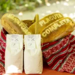 Pâinea care păstrează gustul copilăriei – Povestea brutăriei tradiționale Opriță din Parța