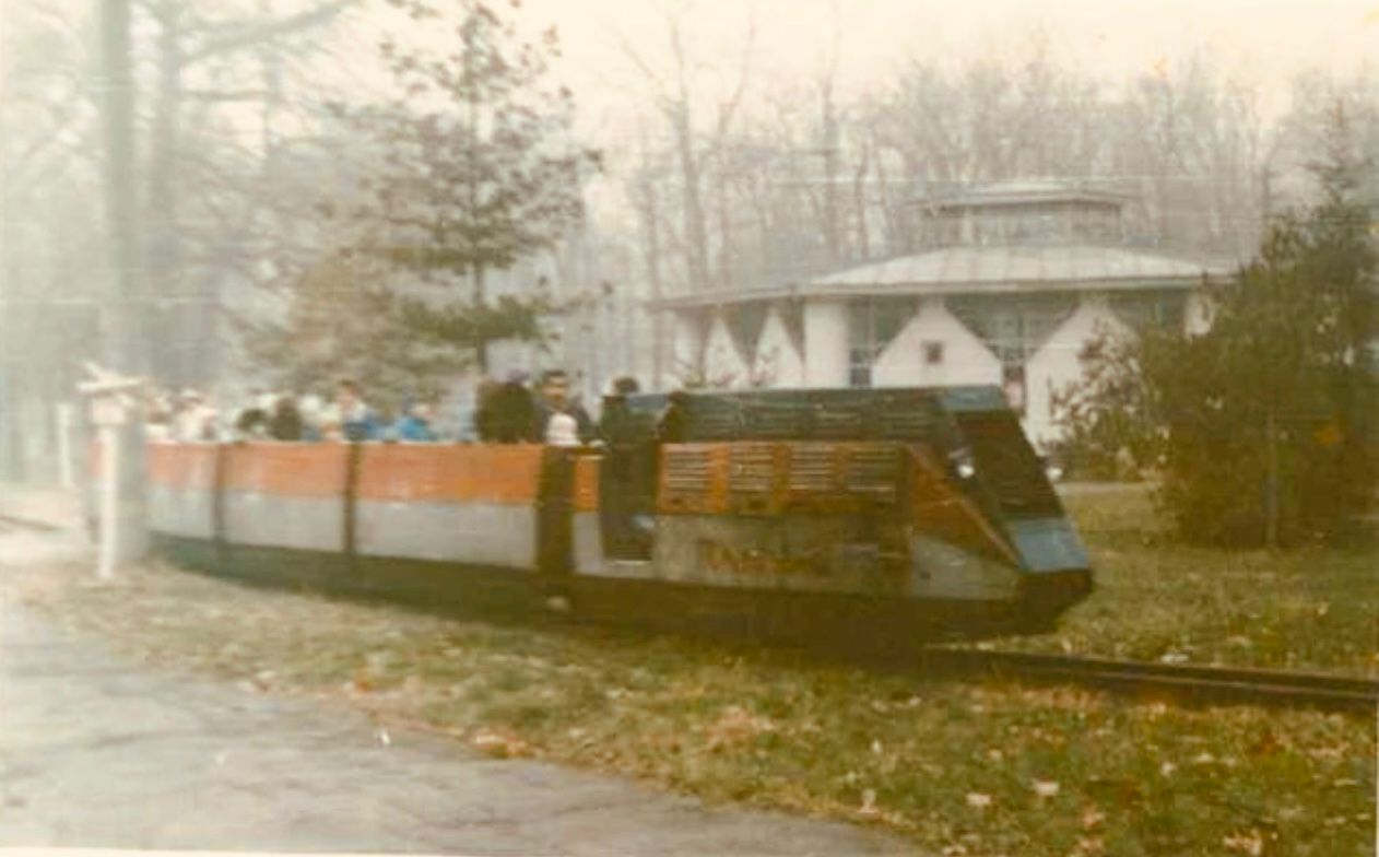 Trenulețul groazei din Parcul Copiilor – o legendă pe șine