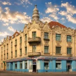 Palatul Pisică – frumusețe uitată de timp