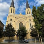 Biserica Notre Dame din Timișoara. Povestea locului care a schimbat educația fetelor în Banat